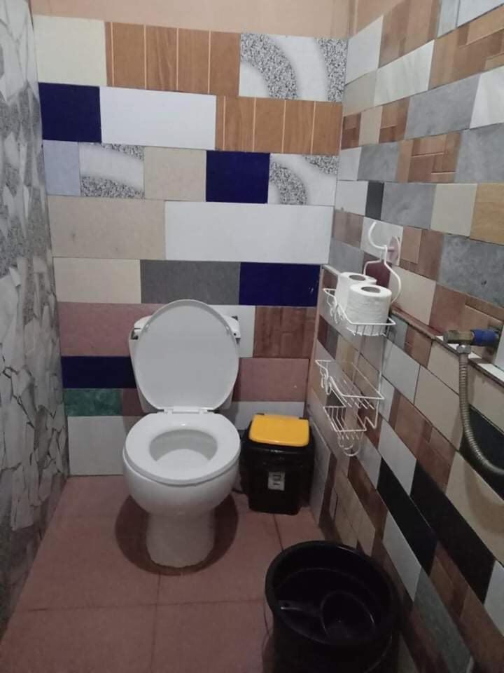 Sun Valley Backpackers Inn 爱妮岛 外观 照片